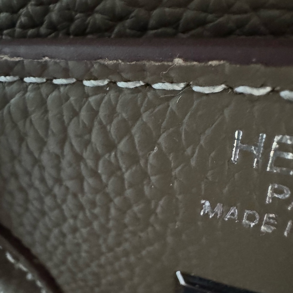 Elegant Taupe Handbag 30cm - Picture 4 of 5